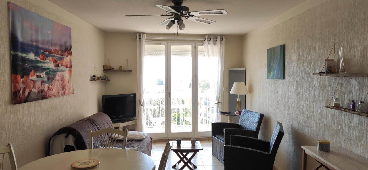 Appartement Lumineux Vue Mer Фрежус Екстер'єр фото