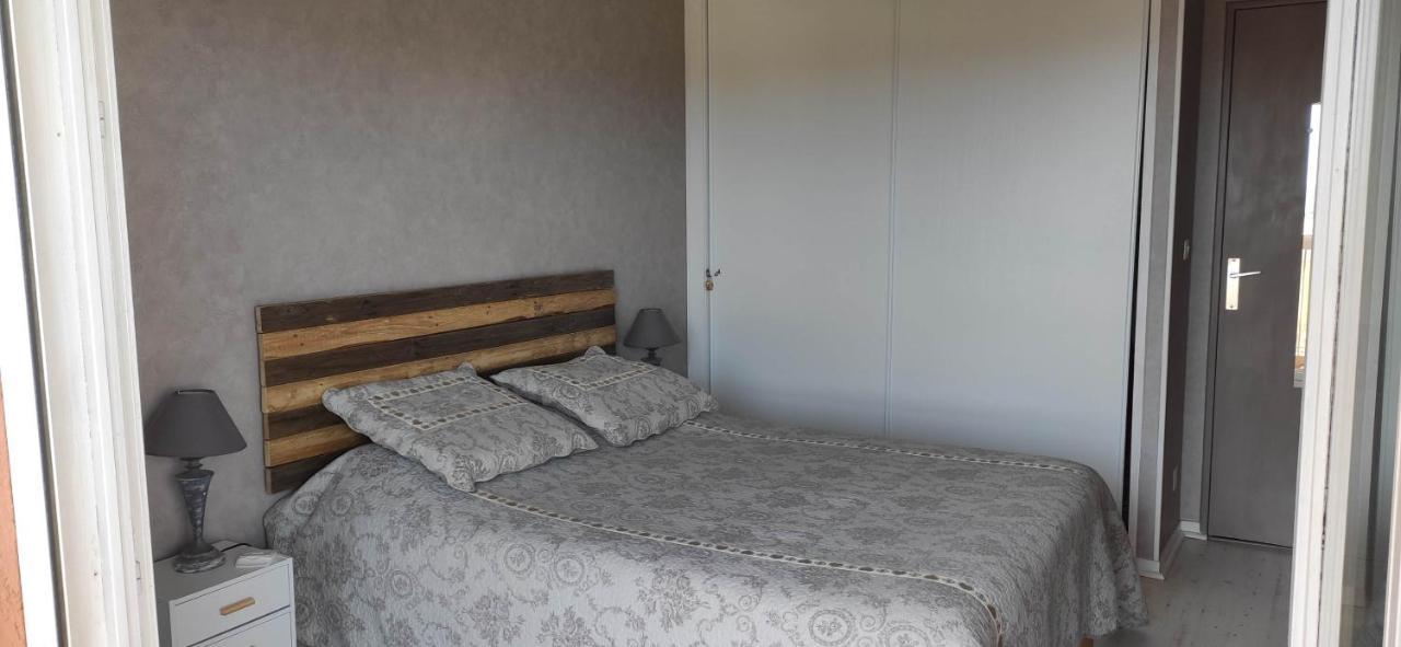 Appartement Lumineux Vue Mer Фрежус Екстер'єр фото